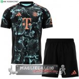 Away Set Completo Uomo Bayern Monaco 2024 2025 Away Set Completo Uomo Bayern Monaco 2024 2025
