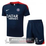 Set Completo Maglia Formazione Paris Saint Germain 2025 2026 Blu Navy Rosso Set Completo Maglia Formazione Paris Saint Germain 2025 2026 Blu Navy Rosso