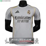 Home concetto Giocatori Maglia Calcio Real Madrid 2025 2026 Home concetto Giocatori Maglia Calcio Real Madrid 2025 2026