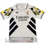 Thailandia speciale Maglia Real Madrid 2025 2026 Bianco I Nero Thailandia speciale Maglia Real Madrid 2025 2026 Bianco I Nero