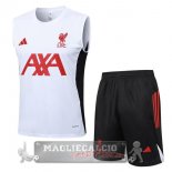 Set Completo Maglia Senza Maniche Formazione Liverpool 2025 2026 Bianco Rosso Nero Set Completo Maglia Senza Maniche Formazione Liverpool 2025 2026 Bianco Rosso Nero