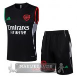 Set Completo Arsenal Maglia Senza Maniche Formazione 2025 2026 Nero Rosso Set Completo Arsenal Maglia Senza Maniche Formazione 2025 2026 Nero Rosso