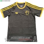 Thailandia speciale Maglia Calcio Real Madrid 2025 2026 Nero Giallo Thailandia speciale Maglia Calcio Real Madrid 2025 2026 Nero Giallo