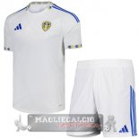 Home Maglia Calcio Set Completo Bambino Leeds United 2025 2026 Home Maglia Calcio Set Completo Bambino Leeds United 2025 2026