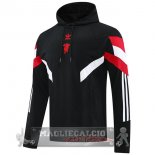 Giacca Felpa Cappuccio Manchester United 2024 2025 Nero Rosso Giacca Felpa Cappuccio Manchester United 2024 2025 Nero Rosso