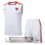 Set Completo Formazione Senza Maniche Maglia Bayern Monaco 2025 2026 Bianco Rosso Set Completo Formazione Senza Maniche Maglia Bayern Monaco 2025 2026 Bianco Rosso