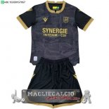 Away Set Completo Uomo Nantes 2024 2025 Away Set Completo Uomo Nantes 2024 2025