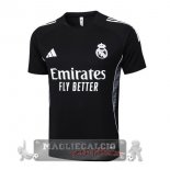 Maglia Formazione Real Madrid 2025 2026 Nero Bianco Maglia Formazione Real Madrid 2025 2026 Nero Bianco
