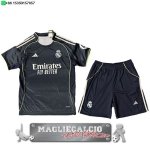 Away concetto Set Completo Uomo Real Madrid 2025 2026 Away concetto Set Completo Uomo Real Madrid 2025 2026