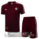 Set Completo Formazione Maglia Bayern Monaco 2025 2026 Borgogna Set Completo Formazione Maglia Bayern Monaco 2025 2026 Borgogna