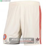 Terza Pantaloni Bayern Monaco 2024 2025 Terza Pantaloni Bayern Monaco 2024 2025