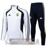 Set Completo Felpa Allenamento Formazione Bambino Real Madrid 2025 2026 Bianco Nero Set Completo Felpa Allenamento Formazione Bambino Real Madrid 2025 2026 Bianco Nero