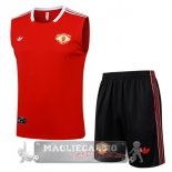 Set Completo Maglia Senza Maniche Formazione Manchester United 2025 2026 Rosso Nero Giallo Set Completo Maglia Senza Maniche Formazione Manchester United 2025 2026 Rosso Nero Giallo