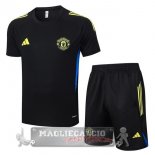Set Completo Maglia Formazione Manchester United 2025 2026 Nero Giallo Set Completo Maglia Formazione Manchester United 2025 2026 Nero Giallo