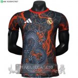 speciale Giocatori Maglia Calcio Real Madrid 2025 2026 Nero Rosso speciale Giocatori Maglia Calcio Real Madrid 2025 2026 Nero Rosso
