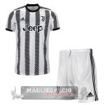 Juventus Set completi Bambino Maglia Calcio Home 2022-23 Juventus Set completi Bambino Maglia Calcio Home 2022-23