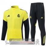 Set Completo Lunga Zip Giacca Real Madrid 2025 2026 Giallo Nero Set Completo Lunga Zip Giacca Real Madrid 2025 2026 Giallo Nero