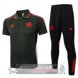 Bayern Monaco Verde Navy Rosso Set Completo Maglia POLO 2025 2026 Bayern Monaco Verde Navy Rosso Set Completo Maglia POLO 2025 2026